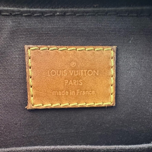 LOUIS VUITTON Alma BB Vernis Amarante Patent Leather Satchel w Strap EUC - Picture 13 of 16